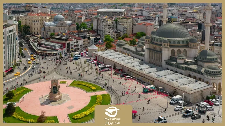 میدان تکسیم استانبول