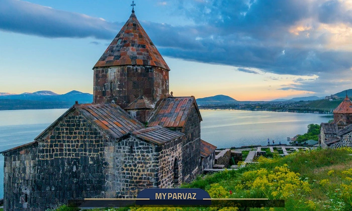 دریاچه سوان و کلیسای سواناوانک 