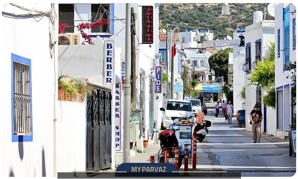 ۱۱ مورد از بهترین جاهای دیدنی بدروم | مای پرواز
