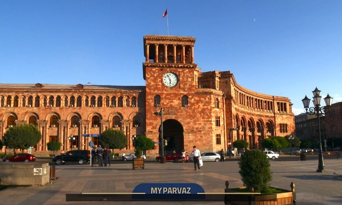 میدان جمهوری یا هراپاراک 