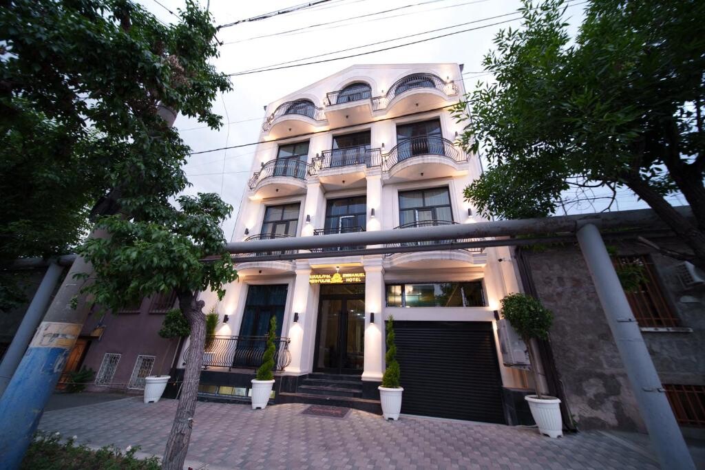 hotel image